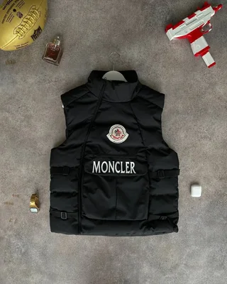 Жилет Moncler — головне фото товару