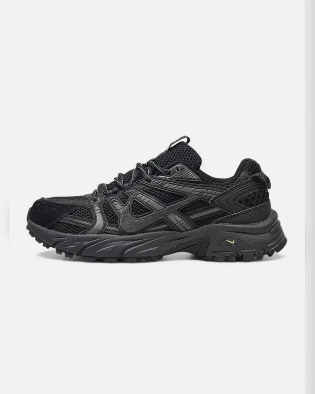 Nike V2K Runtekk Black — головне фото товару