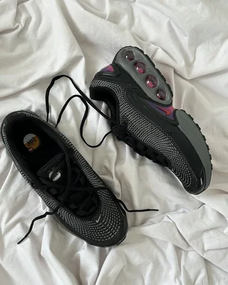 Nike Air Max DN 'All Night' — головне фото товару