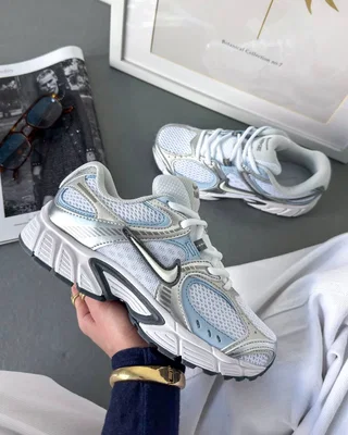 Nike V5 RNR White Silver Sky Blue — головне фото товару