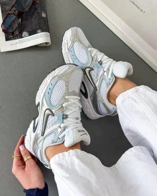 Nike V5 RNR White Silver Sky Blue — головне фото товару