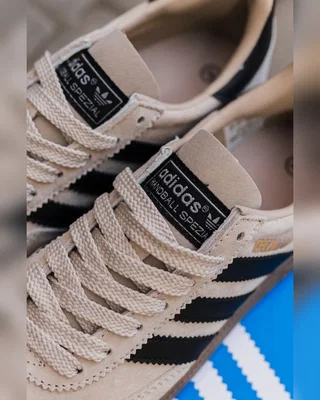 Adidas Spezial — головне фото товару