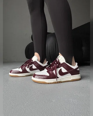 Nike Dunk Low Lx Dark Team Red and Phantom — головне фото товару