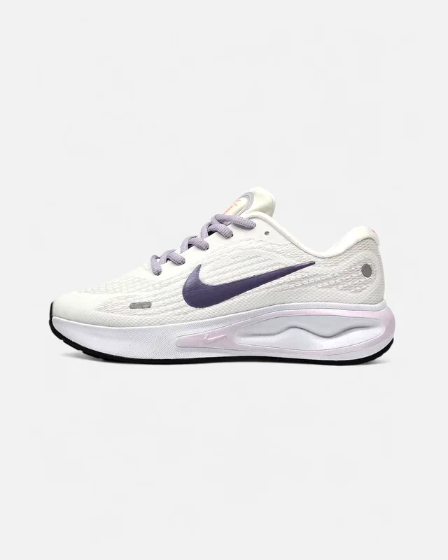 Nike Journey Run • White Lavender • — головне фото товару