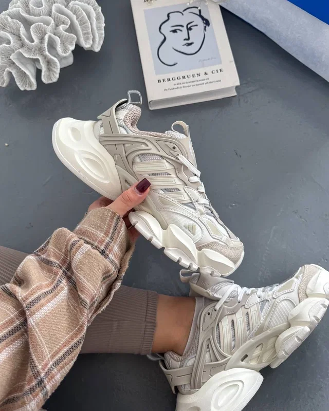 Adidas Vento XLG Deluxe Beige — головне фото товару