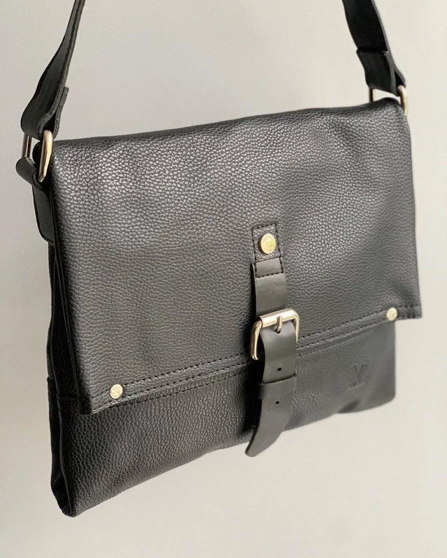 Сумка Louis Vuitton — головне фото товару