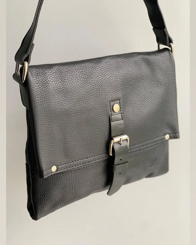 Сумка Louis Vuitton — головне фото товару