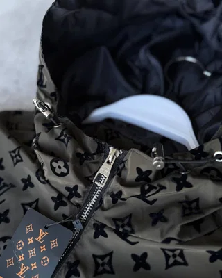 Куртка Louis Vuitton — головне фото товару