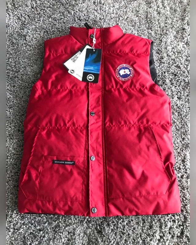 Жилет Canada Goose — головне фото товару