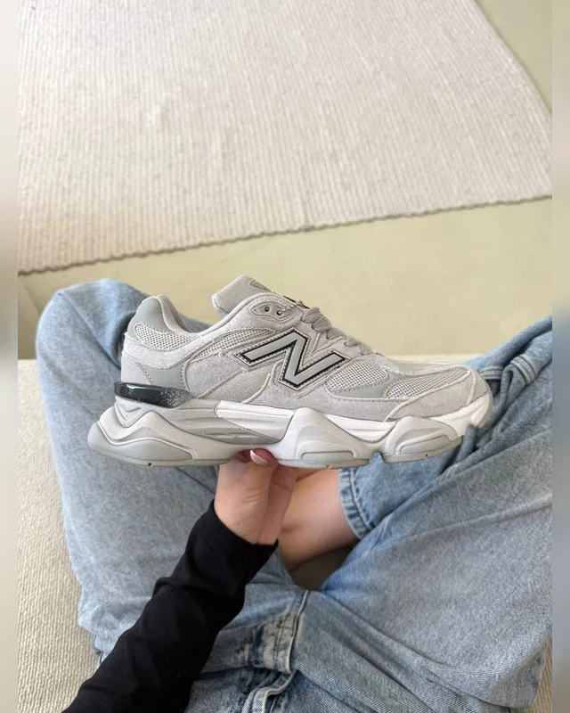 New Balance 9060 white grey — головне фото товару