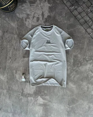 Футболка Under Armour — головне фото товару