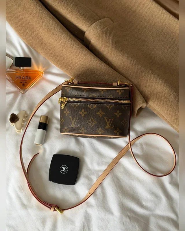 Louis Vuitton Nice Nano Vanity Case Monogram Canvas 16 х 11 х 9 — головне фото товару
