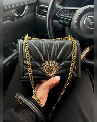 Dolce & Gabbana Dolce&Gabbana Medium Devotion Bag in Black 22 x 14 x 7 5 — головне фото товару