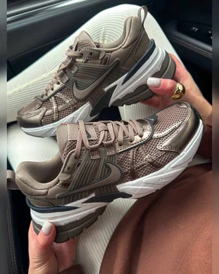 Nike V2k Runtekk Mink Brown — головне фото товару