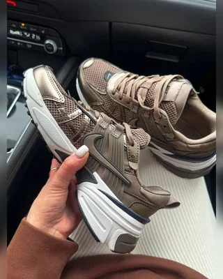 Nike V2k Runtekk Mink Brown — головне фото товару
