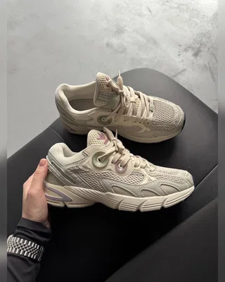 Adidas Astir Beige Halo Green — головне фото товару
