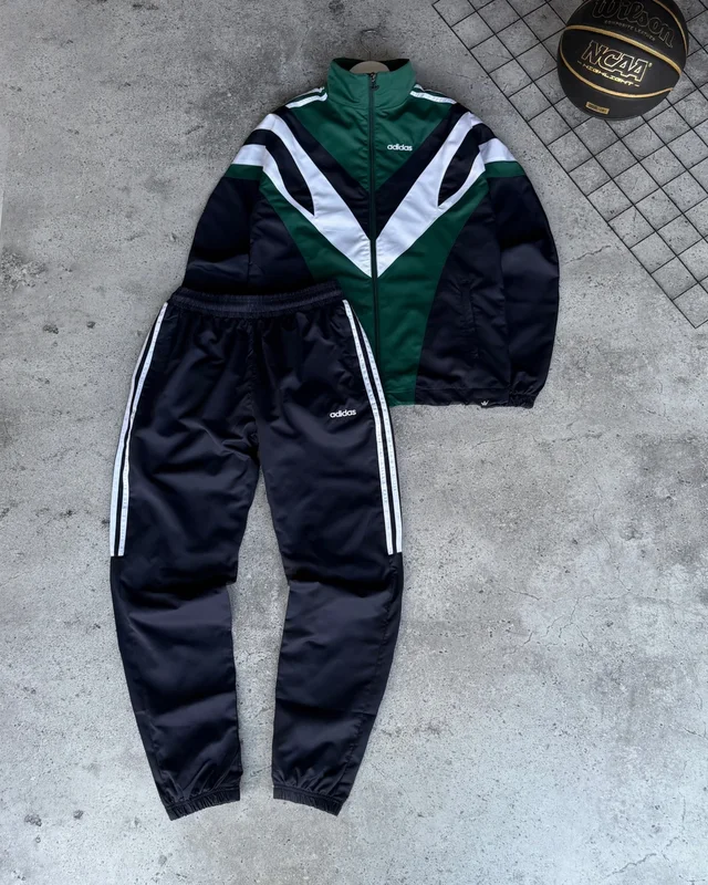 Костюм Adidas — головне фото товару