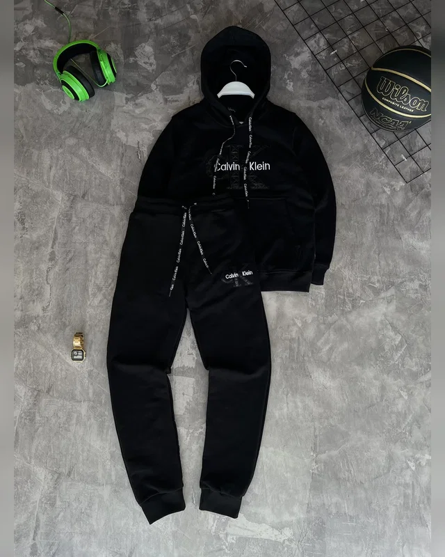 Костюм Calvin Klein — головне фото товару