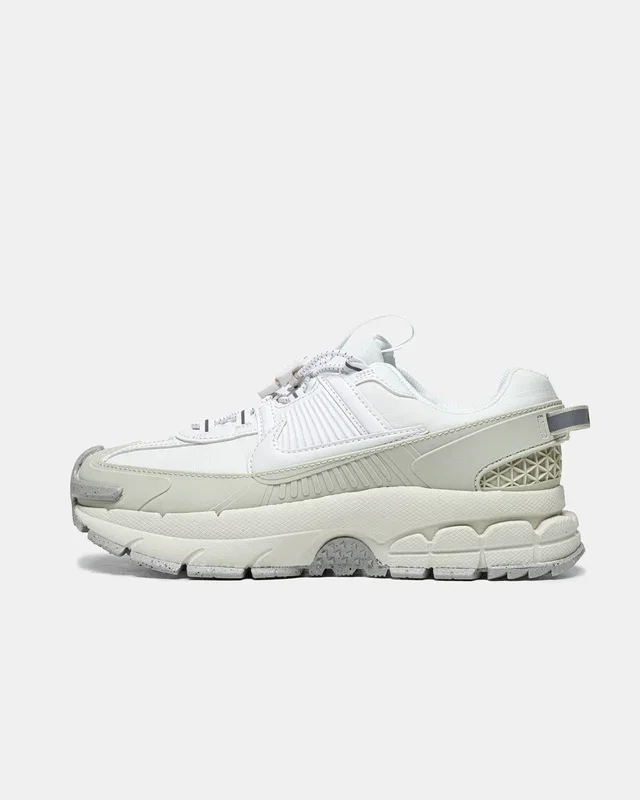 Nike Air Zoom Vomero Roam 'Summit White' — головне фото товару