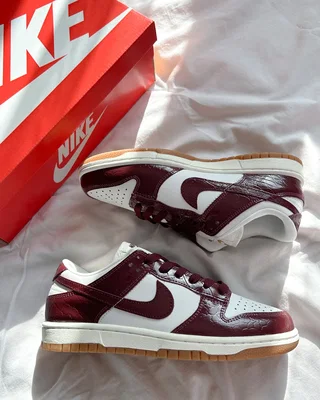 Nike Nike(WMNS) Nike Dunk Low LX 'Dark Team Red Croc' — головне фото товару