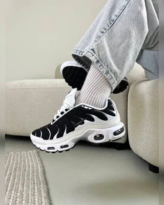 Nike Nk tn Біл ч біл — головне фото товару