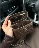 Chanel Classic Brown/Gold Lambskin Pearl Crush Vanity Bag Магнітна Коробка 17 х 11 х 8 — головне фото товару