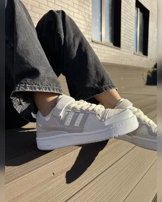 Adidas white beige — головне фото товару