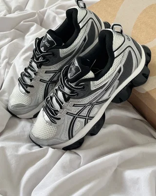 Asics Gel Quantum Kinetic 'Mid Grey Pure Silver' — головне фото товару