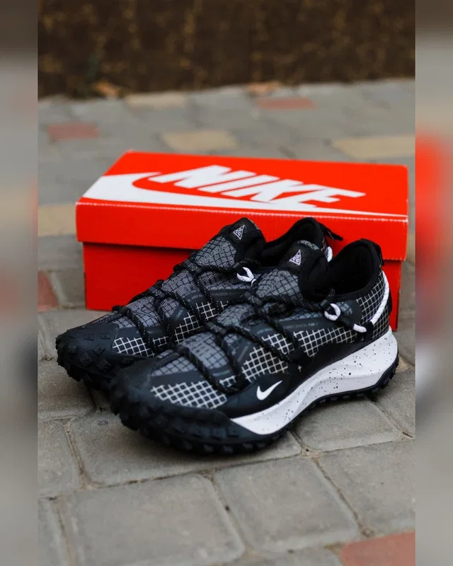 Nike ACG Mounth Low Gore-Tex Black White — головне фото товару