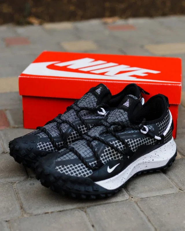 Nike ACG Mounth Low Gore-Tex Black White — головне фото товару