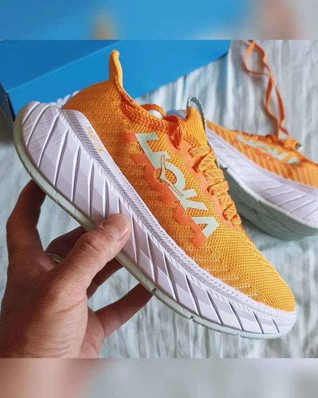 HOKA Carbon X3 •Yellow• — головне фото товару