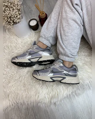 Nike V5 RNR Bronze metallic — головне фото товару