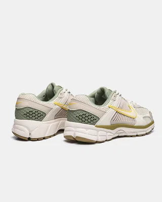 Nike Wmns Air Zoom Vomero 5 'Pale Ivory Oil Green' — головне фото товару