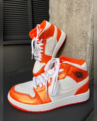 Nike 1 Retro Electro Orange — головне фото товару