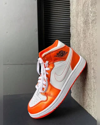 Nike 1 Retro Electro Orange — головне фото товару