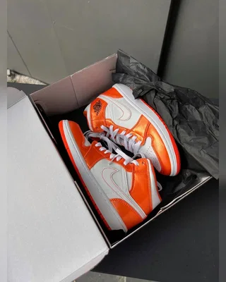 Nike 1 Retro Electro Orange — головне фото товару