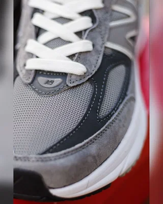 New Balance 990V6 • Grey • — головне фото товару