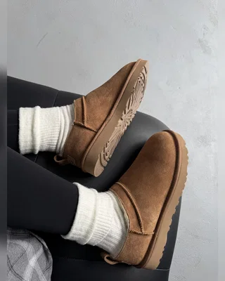 UGG Classic Micro Boot Chectnut — головне фото товару