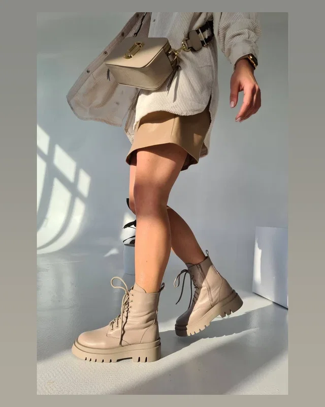 Boots Beige Інше — головне фото товару