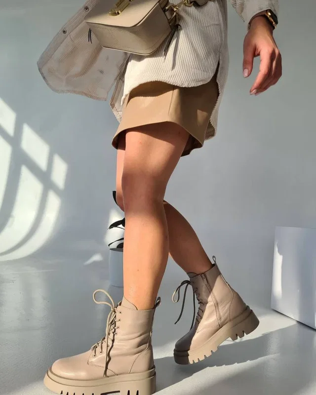Boots Beige Інше — головне фото товару