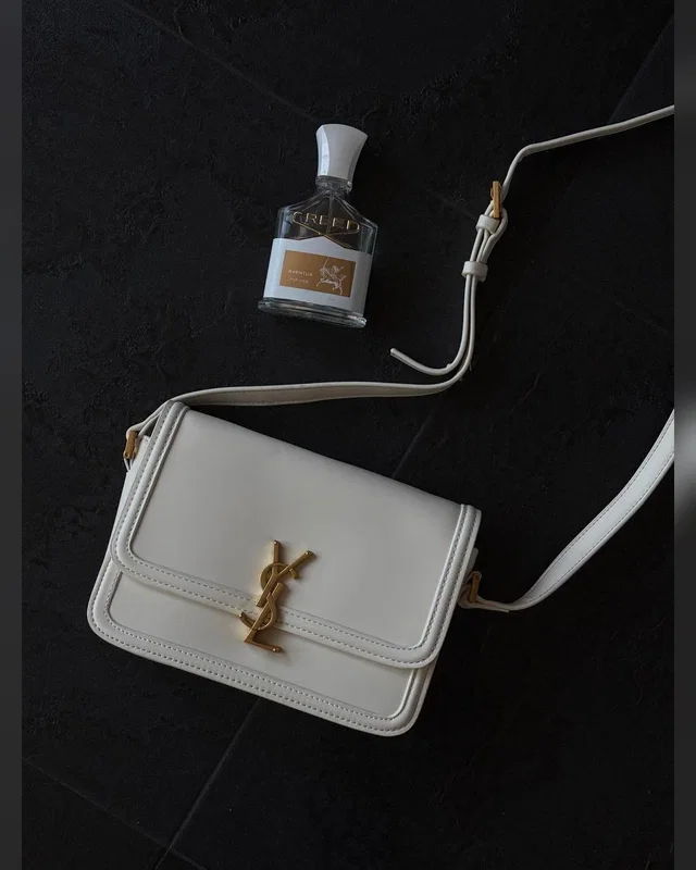 Saint Laurent Large Solferino Milk Gold 23 x 17 x 6 — головне фото товару