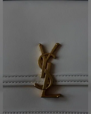 Saint Laurent Large Solferino Milk Gold 23 x 17 x 6 — головне фото товару