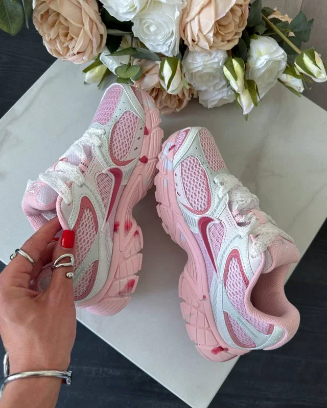 Nike Zoom Vomero 5 RNR Сustom Pink — головне фото товару