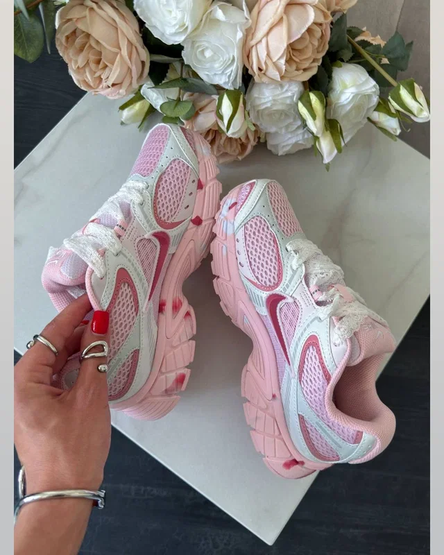 Nike Zoom Vomero 5 RNR Сustom Pink — головне фото товару