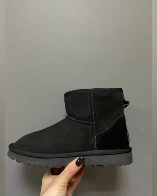 UGG Classic Mini Suede — головне фото товару