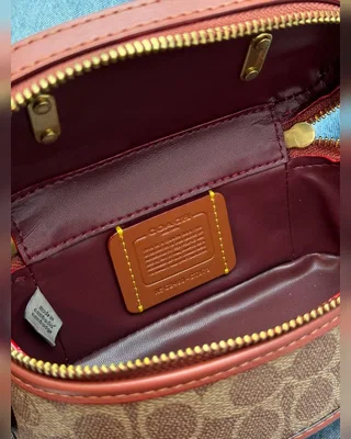COACH ‎‎‎‎ Coach Trail Crossbody 17 With Pillow Quilting In Signature Canvas Brown [оригінальна магнітна брендована коробка] 16 х 8 х 8 — головне фото товару