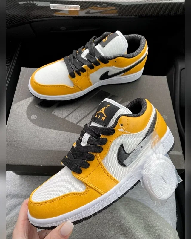 Nike 1 Retro Low Yellow — головне фото товару