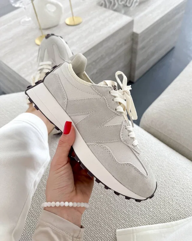 New Balance 327 Beige — головне фото товару