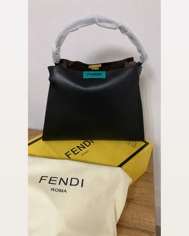 Fendi Way Bag Medium Black 34 х 27 х 12 — головне фото товару