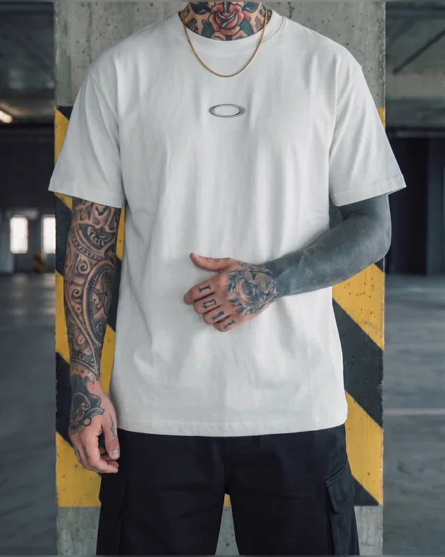 Oakley Футболка White — головне фото товару